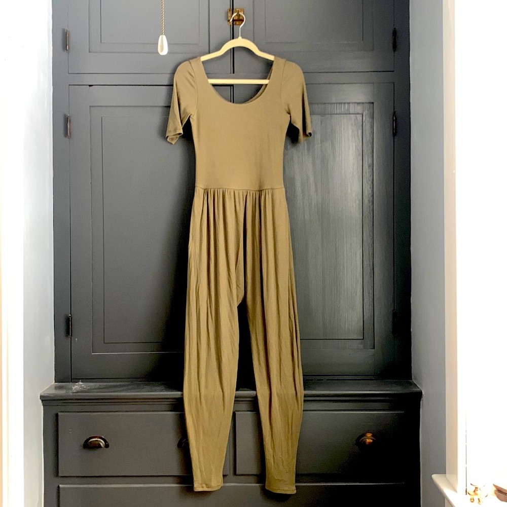 IMBŌDHI jumper, size M (8-10)